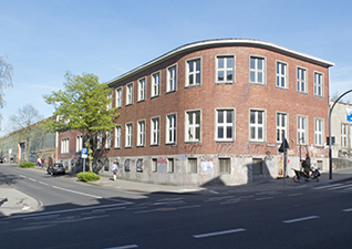 Ulrich Simons - Paketpost Zollamtstra&szlig;e